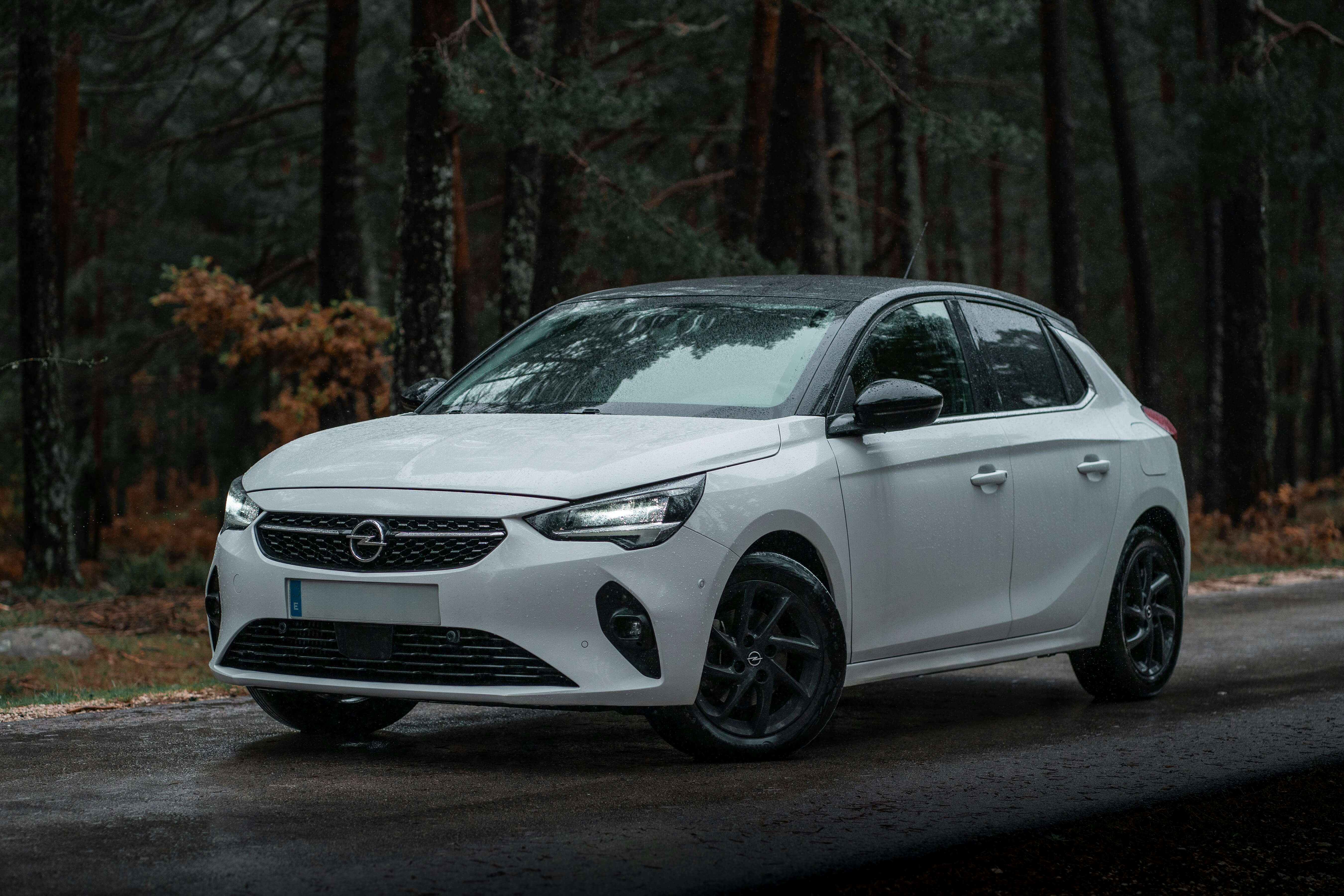 Opel Background